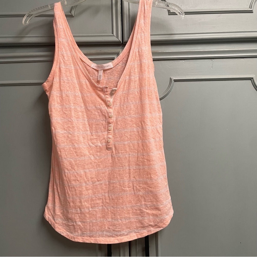 Victorias secret tank size extra small